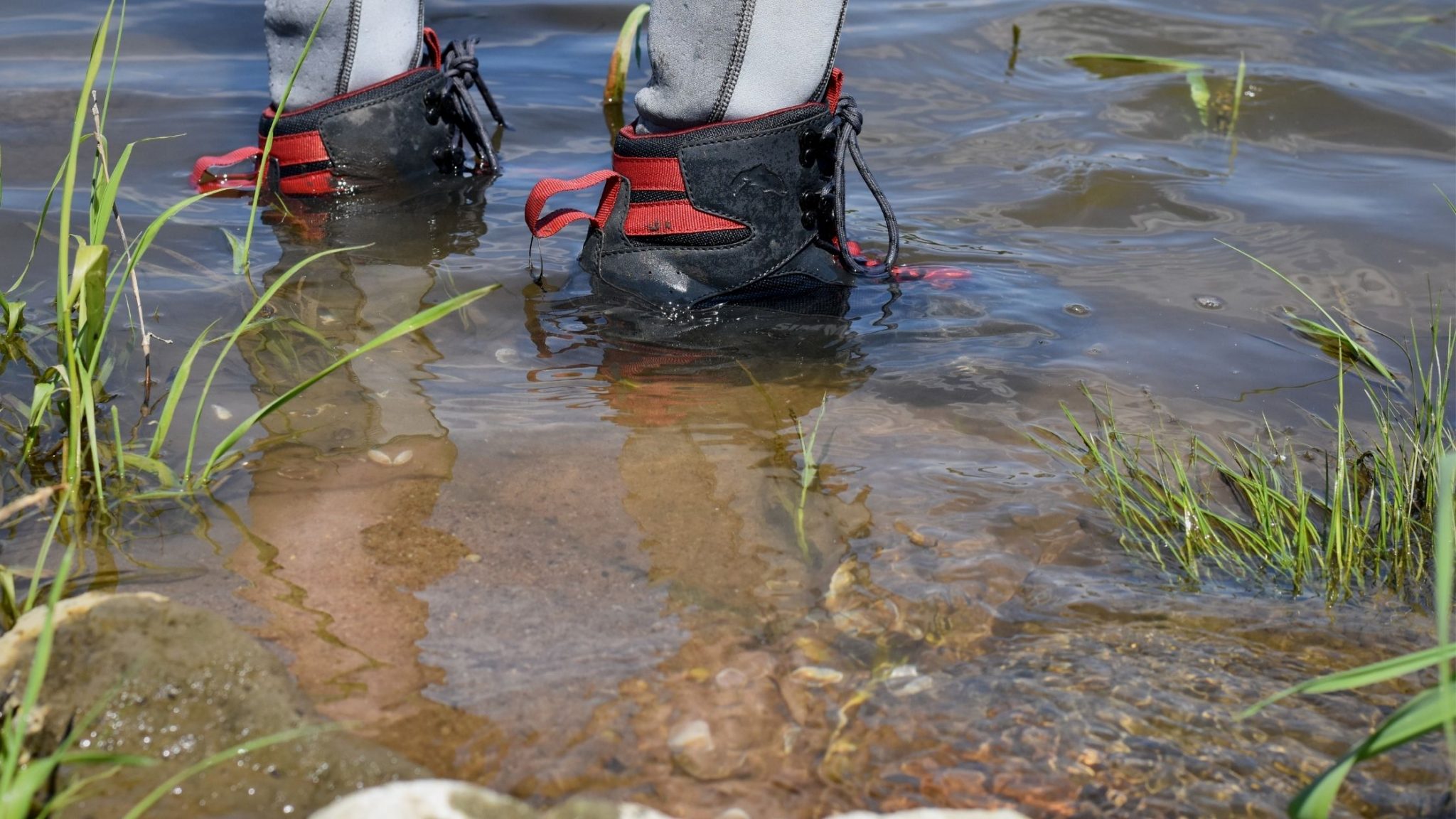 simms wading boots