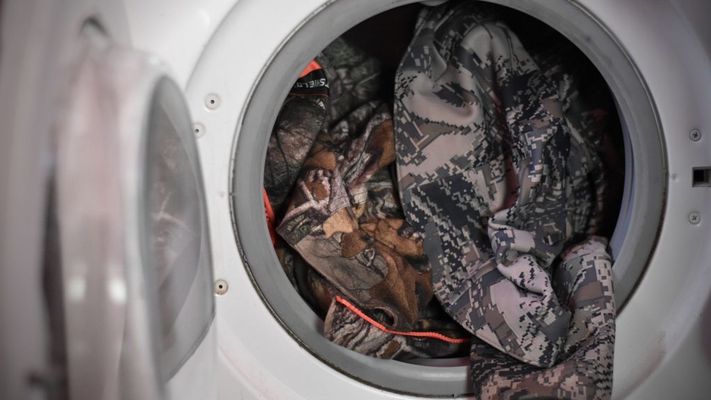 How to wash hunting clothes