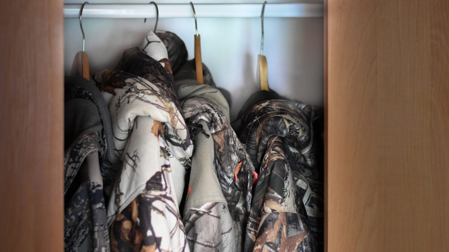 How to Wash Hunting Clothes and Keep Scent Free
